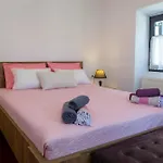 Gala Estate Traditional Mansion Γαρδελάδες