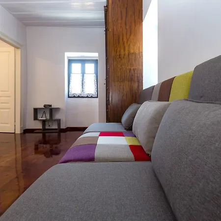 Gala Estate Traditional Mansion Hébergement de vacances