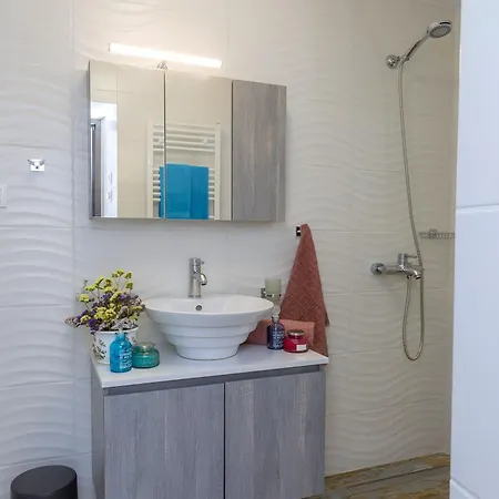 Gala Estate Traditional Mansion Hébergement de vacances Gardeládes